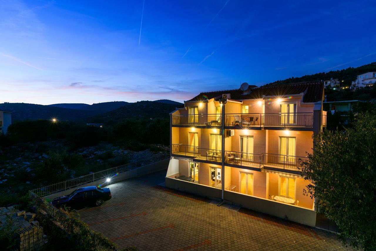 Apartments Neve Marina Exterior foto